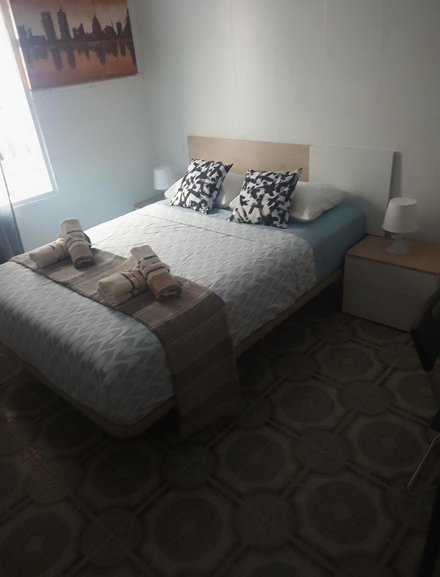Malaga Center Rooms Esterno foto