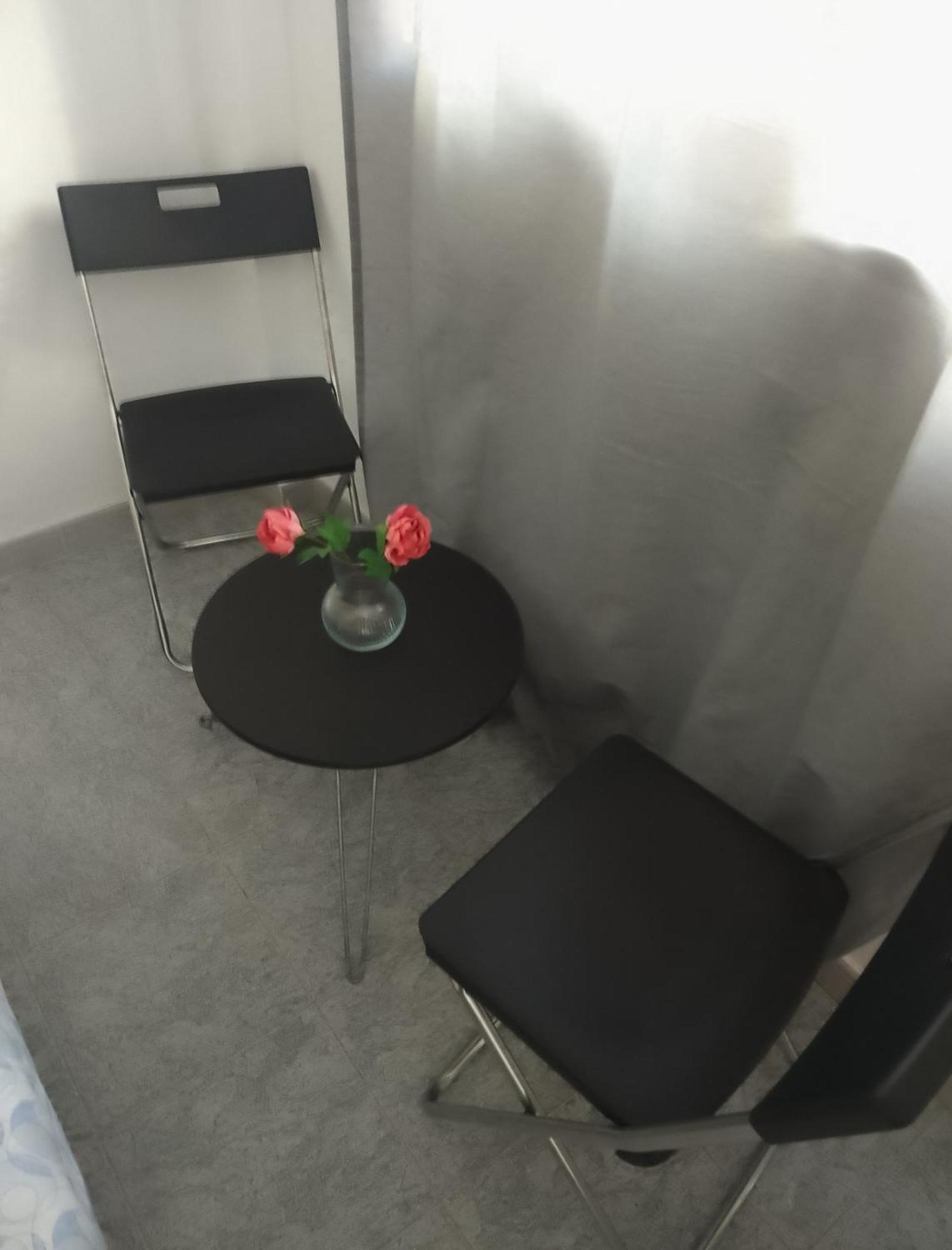 Malaga Center Rooms Esterno foto