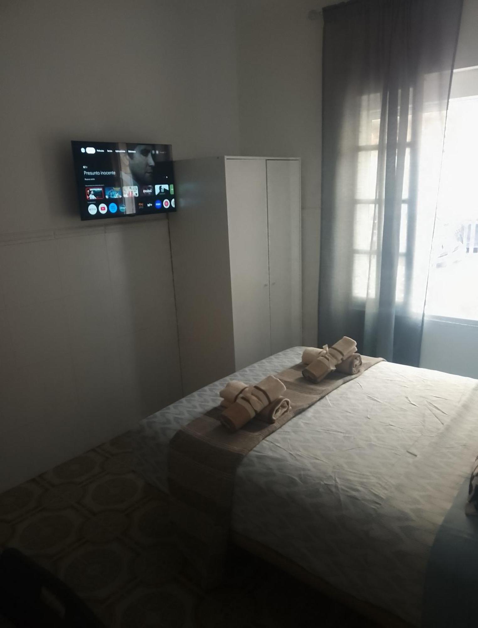Malaga Center Rooms Esterno foto