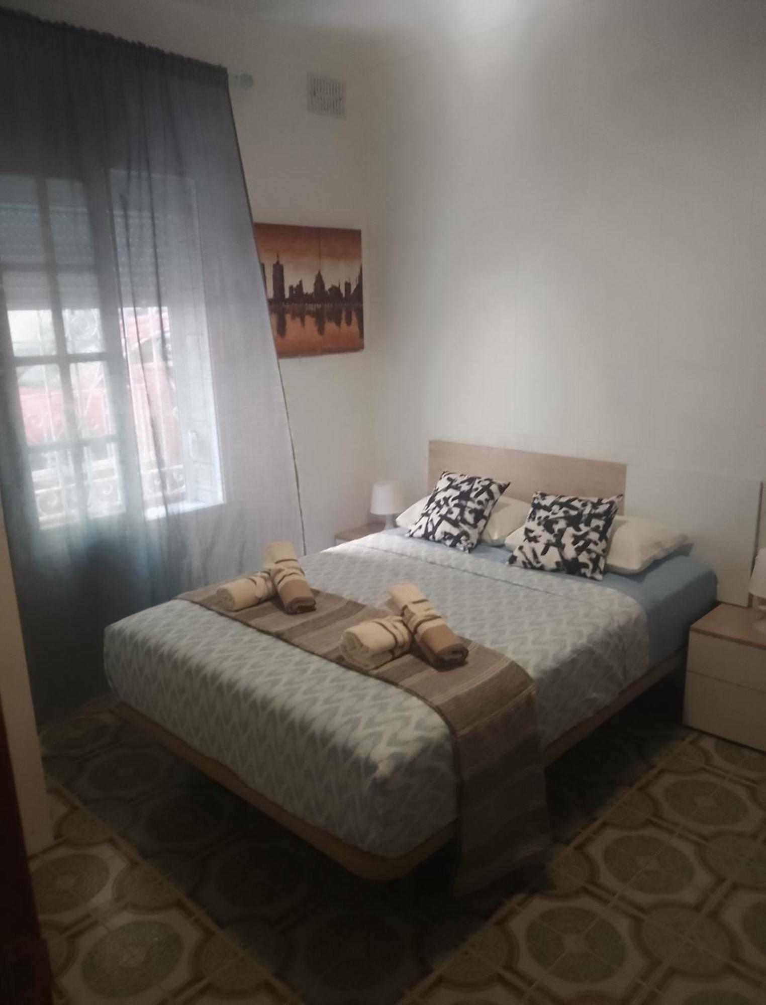 Malaga Center Rooms Esterno foto